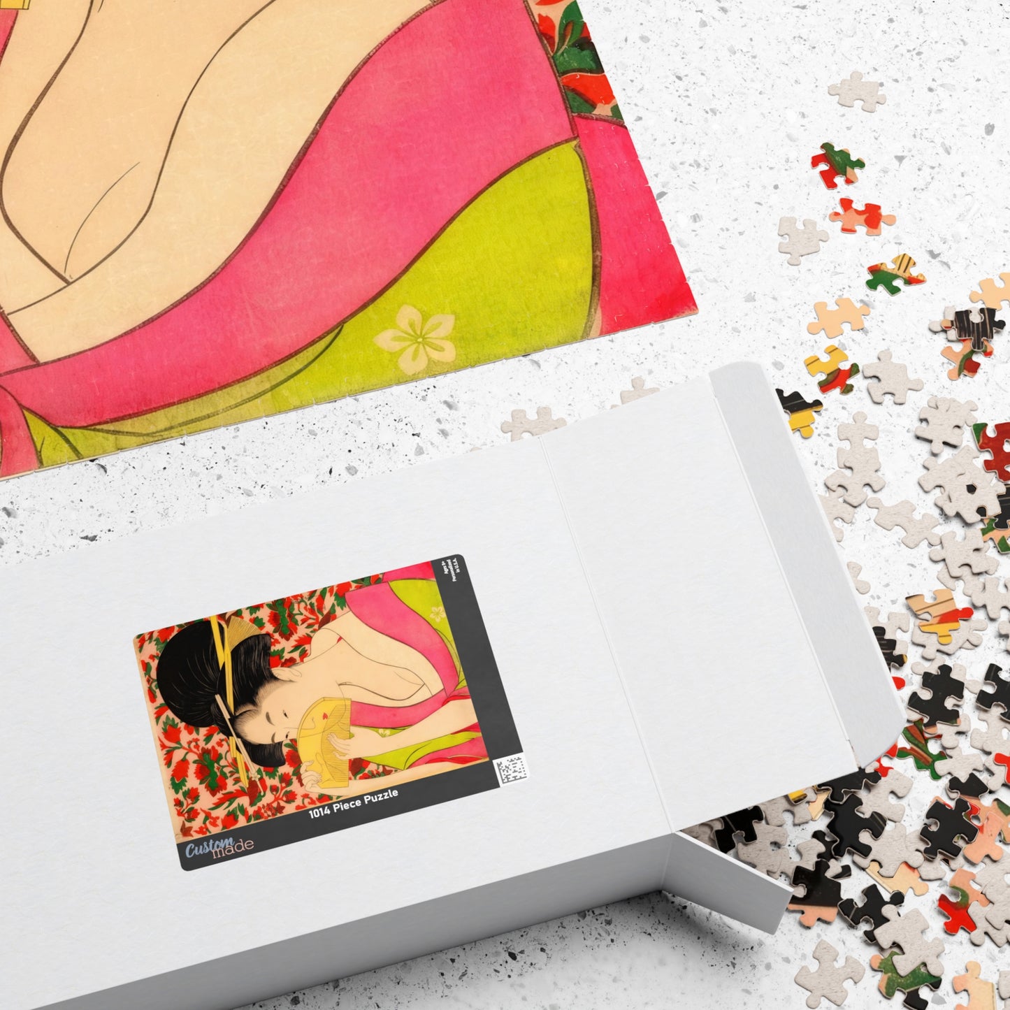 Utamaro Ukiyo-e Puzzle 1014 Piece, Background Variation, Japanese Edo Art | Woman Holding a Tortoise-Shell Comb